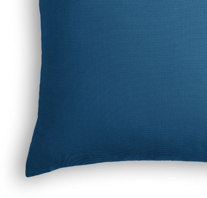Cambridge Indoor / Outdoor Throw Pillow